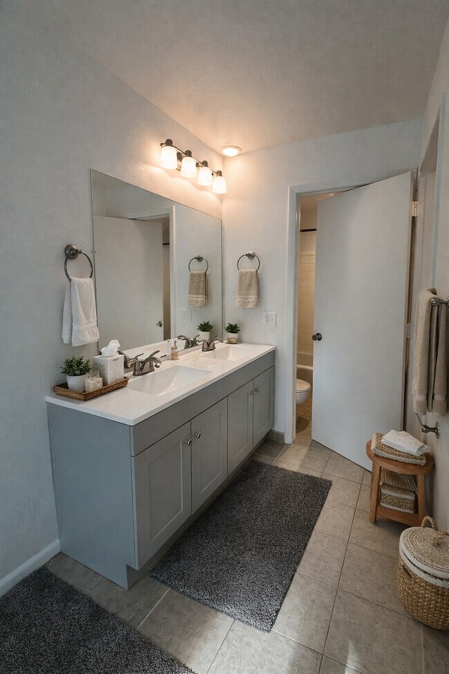 El Caliente Apartments in Salt Lake City, UT - Building Photo - Building Photo