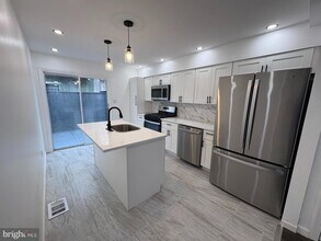 2040 S Norwood St in Philadelphia, PA - Building Photo - Building Photo