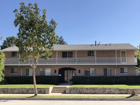 540 E California Blvd Apartments