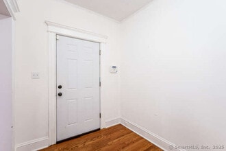 60 King St in Bridgeport, CT - Building Photo - Building Photo