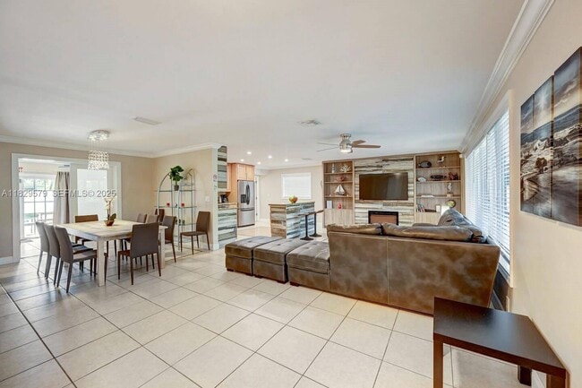 1228 Johnson St in Hollywood, FL - Building Photo - Building Photo