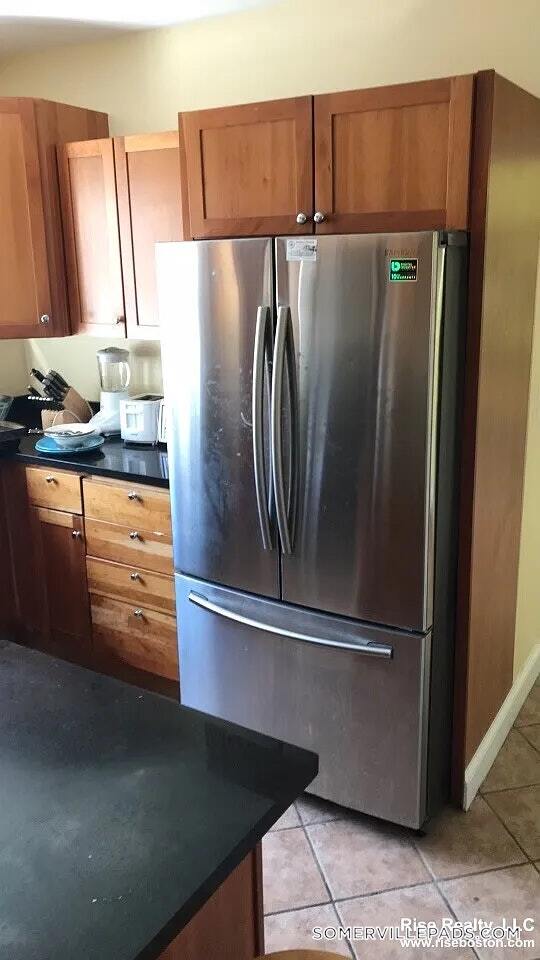 27R Albion St in Somerville, MA - Building Photo - Building Photo