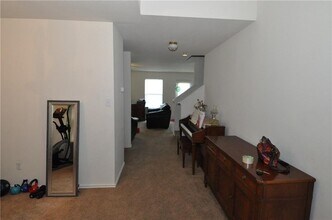 121 Pheasant Trail in Bastrop, TX - Building Photo - Building Photo