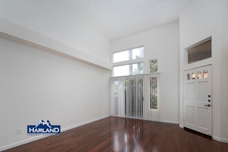 7110 Calabria Ct in San Diego, CA - Building Photo - Building Photo