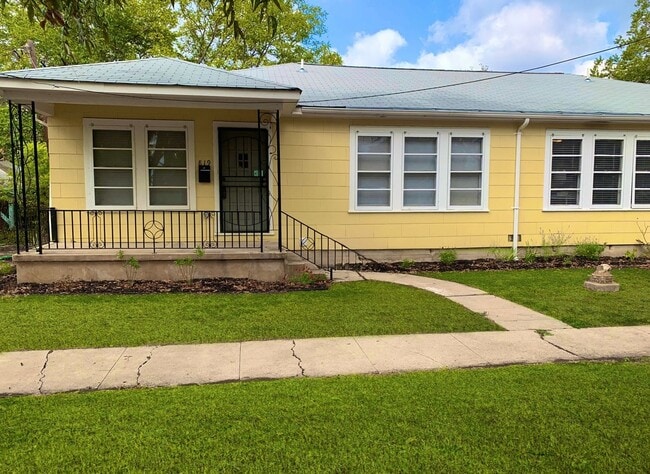 property at 819 San Antonio Ave