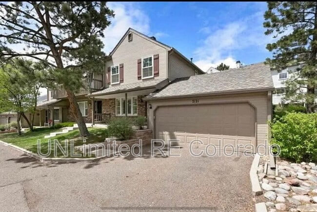 7121 E Briarwood Cir