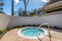 25855 McBean Pkwy in Santa Clarita, CA - Building Photo - Building Photo