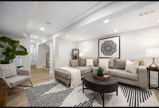 8536 S Morgan St in Chicago, IL - Building Photo - Building Photo