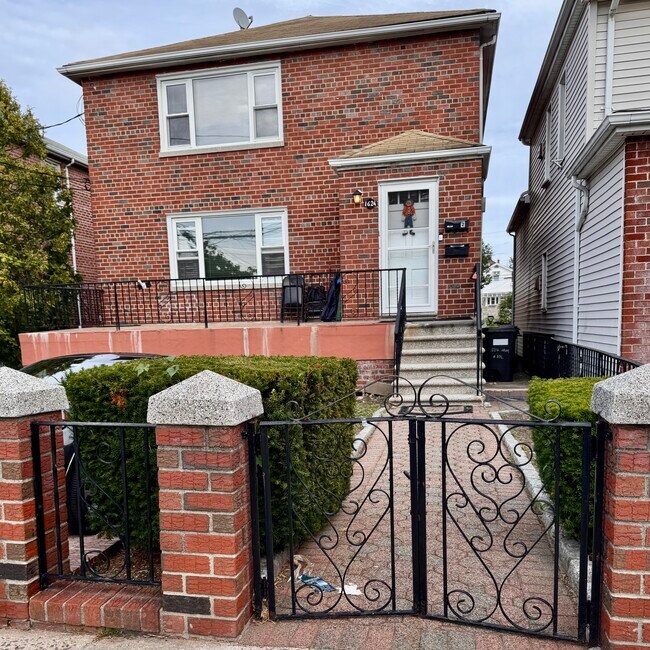 1624 Ohm Ave, Unit #2