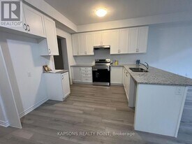 100 McGill Ave in Erin, ON - Building Photo