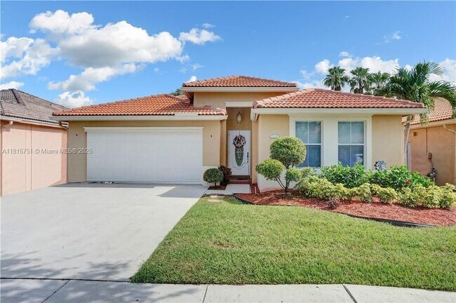property at 14361 N Royal Cove Cir