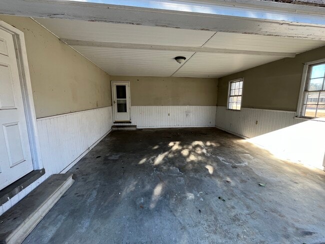 704 E Grady St in Statesboro, GA - Building Photo - Building Photo