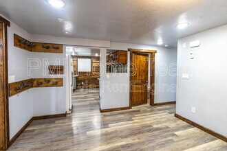 477 Colonial Ave in Layton, UT - Building Photo - Building Photo