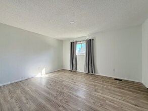 2708 W 98th Dr in Federal Heights, CO - Building Photo - Building Photo