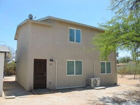1122 E Water St in Tucson, AZ - Building Photo