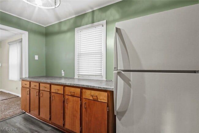 property at 1553 Bancroft Ave