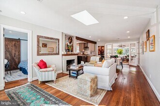 4110 Edgevale Ct in Chevy Chase, MD - Building Photo - Building Photo