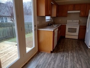110 Sir Charles Ct in Clemmons, NC - Building Photo - Building Photo