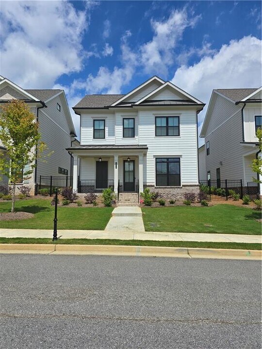 4516 Molder Dr in Buford, GA - Building Photo