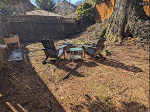 1085 Bellevue Dr NE, Unit 1085 Bellevue Drive#3 in Atlanta, GA - Foto de edificio - Building Photo