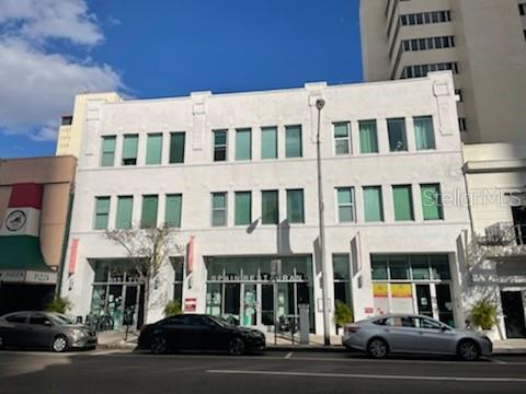 property at 509 N Tampa St