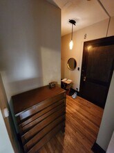 2200 Hennepin Ave S in Minneapolis, MN - Building Photo - Building Photo