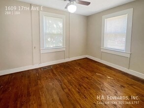 1609 17th Ave E in Tuscaloosa, AL - Building Photo - Building Photo