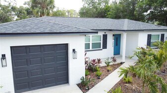 3054 Adrian Ave in Largo, FL - Building Photo
