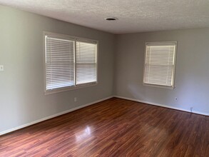 104 McCool Dr in Jackson, TN - Building Photo - Building Photo