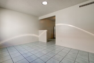 7850 E Glenrosa Ave in Scottsdale, AZ - Building Photo - Building Photo