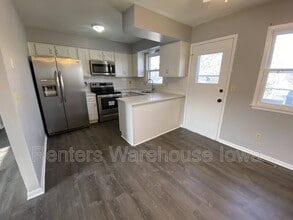 3408 Easton Blvd in Des Moines, IA - Building Photo - Building Photo