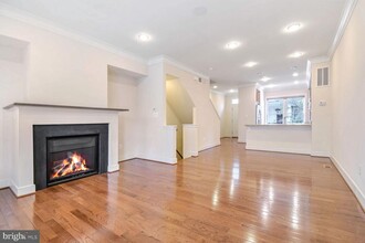 533 Regent Pl NE in Washington, DC - Building Photo - Building Photo