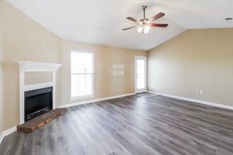 2630 Pintail Dr in Horn Lake, MS - Building Photo - Building Photo