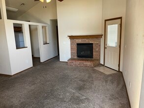 2717 SE 89th Ter in Moore, OK - Building Photo - Building Photo