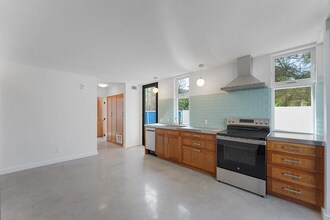 1765 S Crescent Heights Blvd in Los Angeles, CA - Building Photo - Building Photo