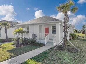 Del Boca Vista in Punta Gorda, FL - Foto de edificio - Building Photo