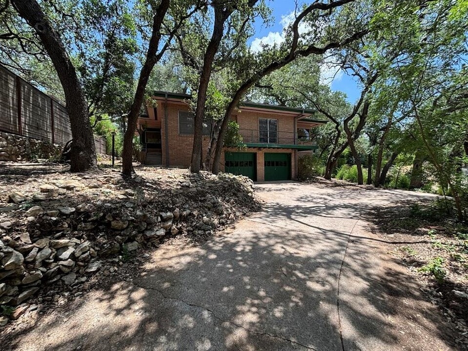 1903 Airole Way in Austin, TX - Building Photo