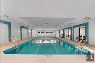 Spacious 3-Bedroom, 2-Bath Apartment on We in New York, NY - Building Photo - Building Photo