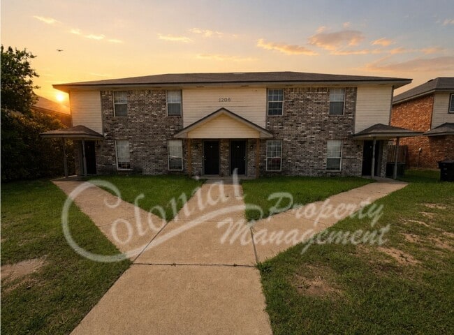 property at 1206 Industrial Blvd
