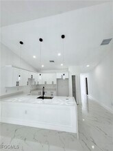 670 Chemstrand St E in Lehigh Acres, FL - Building Photo - Building Photo