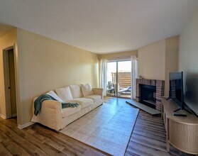 1780 S El Camino Real in Encinitas, CA - Building Photo - Building Photo