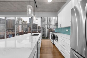 630 N Franklin St in Chicago, IL - Building Photo - Building Photo