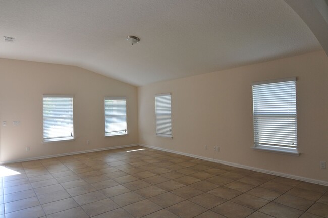 164 Brentley Ln in Orange Park, FL - Building Photo - Building Photo