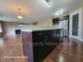6035-6034 4 Ave SW in Edmonton, AB - Building Photo - Building Photo