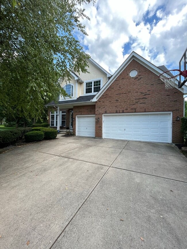 7960 Compton Ct in Westerville, OH - Building Photo - Building Photo