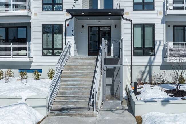 The Aegean in Asbury Park, NJ - Foto de edificio - Building Photo