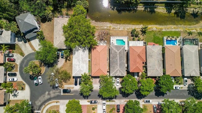 4812 NW 19th St in Coconut Creek, FL - Building Photo - Building Photo