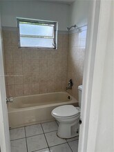 6328 Pierce St in Hollywood, FL - Building Photo - Building Photo