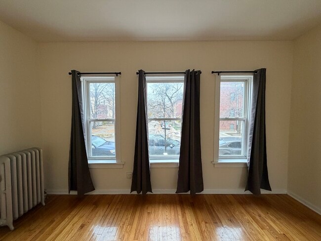 2659 N Spaulding Ave, Unit 124 in Chicago, IL - Foto de edificio - Building Photo