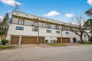 1342 Rutland St in Houston, TX - Building Photo